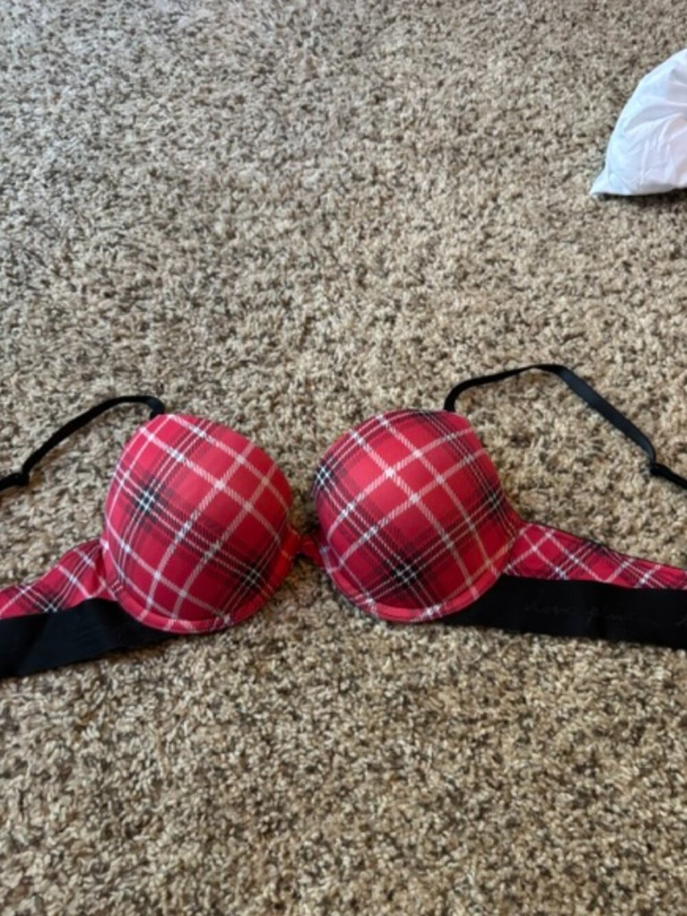 Size 34C Victorias Secret PINK push up bra